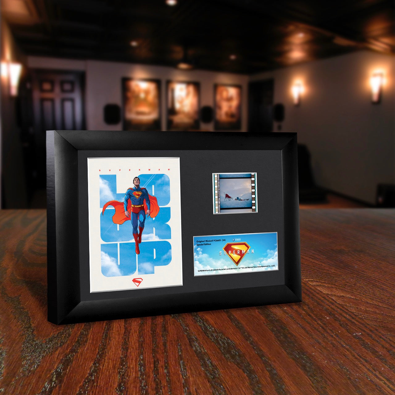 Superman (2025) (Look Up) Minicell FilmCells™ Framed Desktop Presentation USFC6601